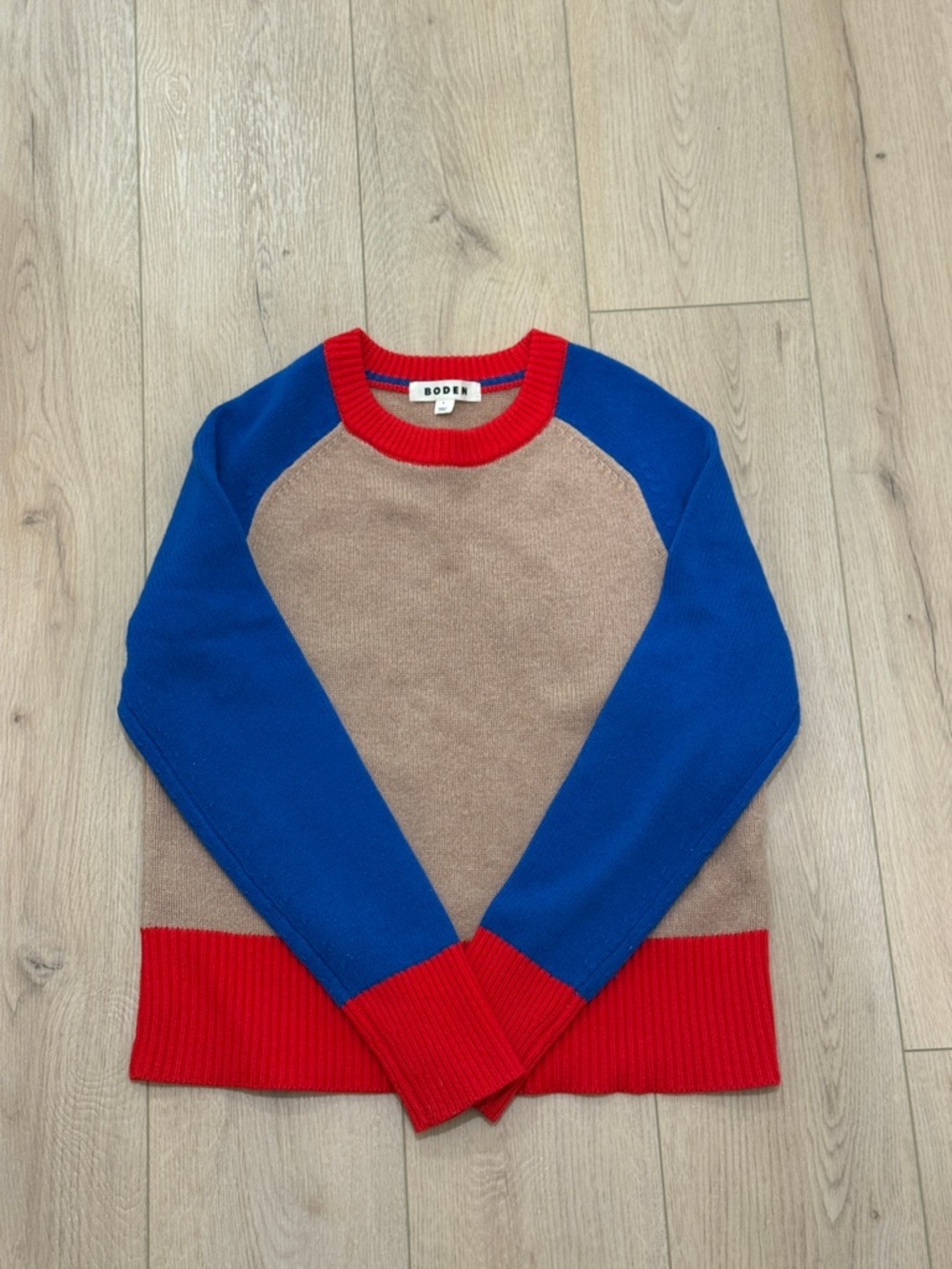 Boden wool Sweater - Tan, Blue & Red